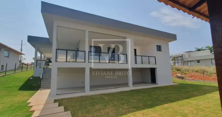 Belíssima casa à venda no condomínio serra verde, igarapé - mg