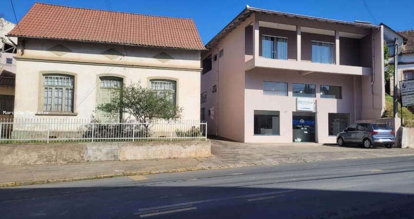 Casa para Venda em São Bento do Sul, Oxford, 5 dormitórios, 1 suíte, 3 banheiros, 2 vagas