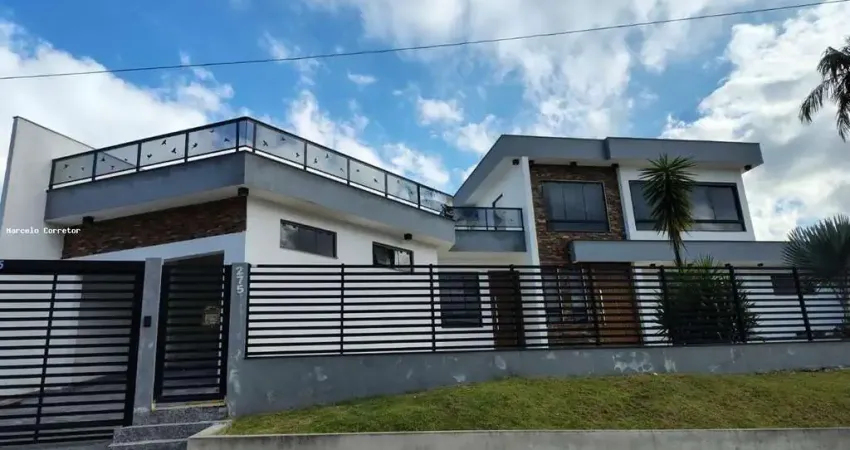 Casa Alto Padrão para Venda em Joinville, Bom Retiro, 5 dormitórios, 2 suítes, 4 banheiros, 4 vagas