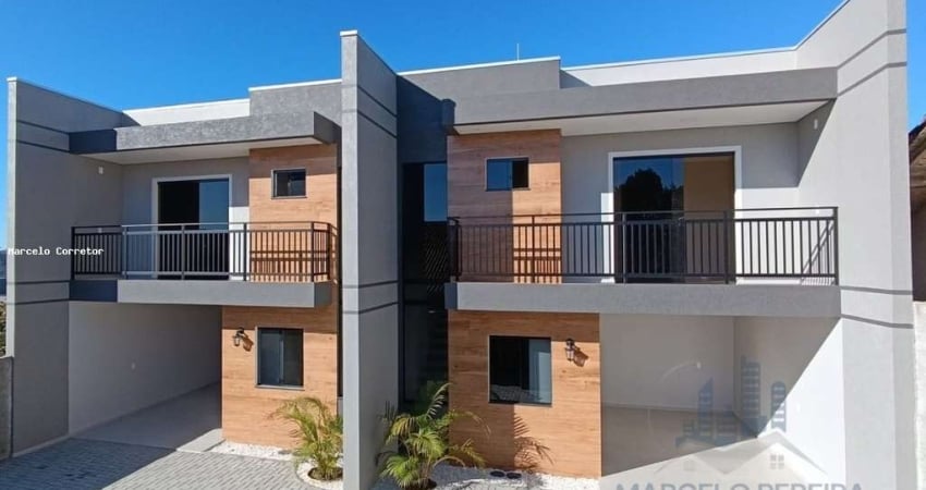 Sobrado para Venda em São Bento do Sul, Brasília, 3 dormitórios, 2 banheiros, 1 vaga
