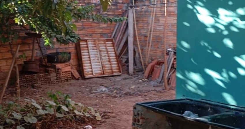 Casa com 2 quartos à venda na Rua Moreira Cabral, 13, Ouro Fino, Barra do Garças