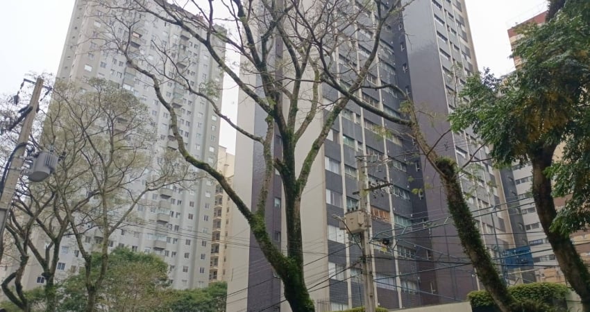   EXCELENTE APARTAMENTO BIGORRILHO. COM ÁREA TOTAL DE 198,52M².