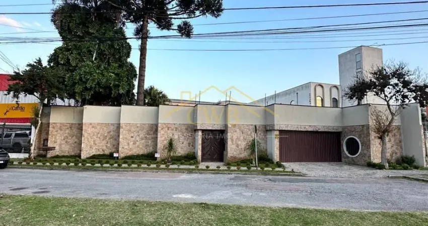 Oportunidade Única na Kennedy: Duas Casas em um Terreno Espetacular de 1.000m²!