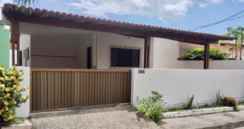 Casa em condomínio fechado com 3 quartos para alugar na Rua Aririzal, 1, Turu, São Luís