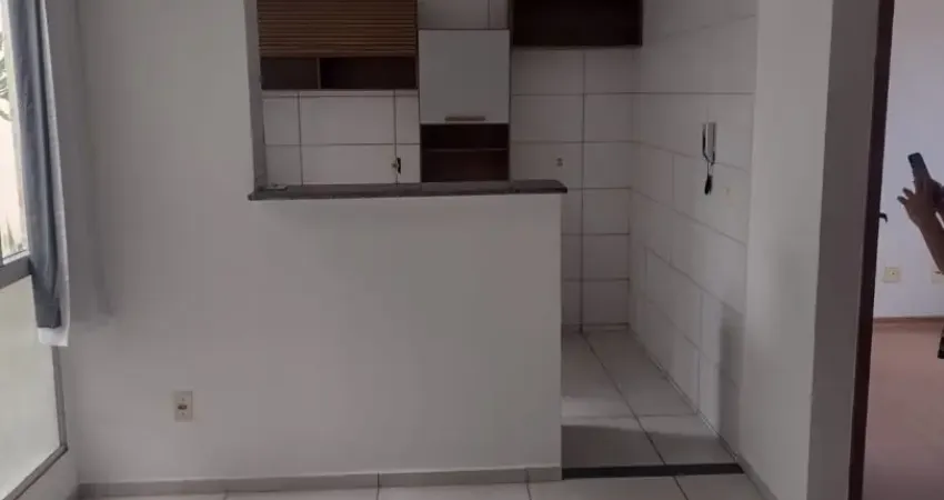 Apartamento com 2 quartos para alugar na Rua Dez, 200, Planalto Vinhais II, São Luís