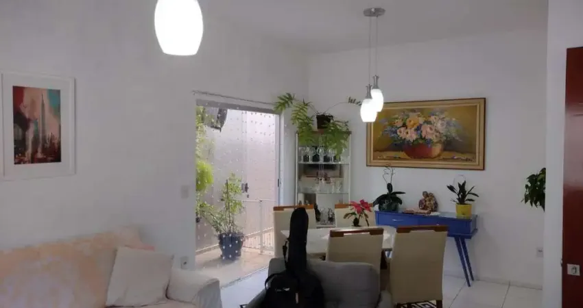 Casa com 4 quartos à venda na Rua Professora Helena R. de Campos, 158, Jardim Patrícia, Mogi Mirim