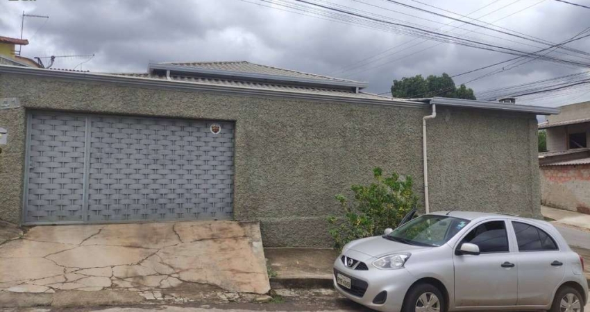 Casa com 2 quartos à venda em Santa Rita, Sarzedo 