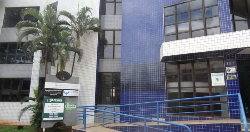 Sala Comercial para alugar por R$ 1300.00, 32.60 m2 - ZONA 04 - MARINGA/PR