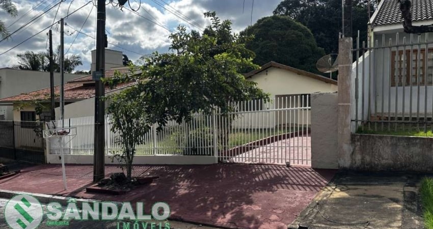Casa com 3 quartos para alugar por R$ 1600.00, 0.00 m2 - VILA CLEOPATRA - MARINGA/PR