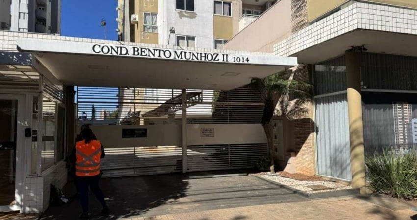 Apartamento com 3 quartos para alugar por R$ 2500.00, 89.00 m2 - ZONA 07 - MARINGA/PR