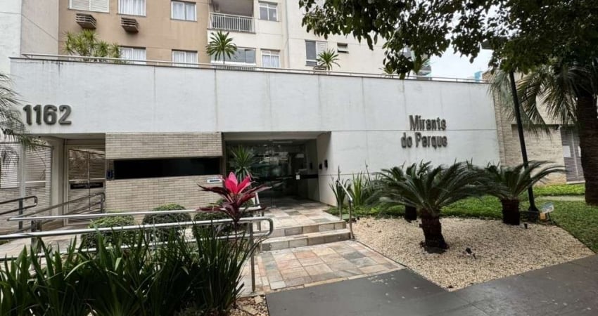 Apartamento com 3 quartos para alugar por R$ 2600.00, 0.00 m2 - ZONA 03 - MARINGA/PR