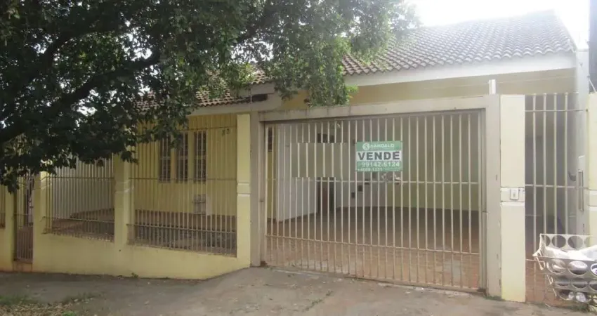 Casa com 3 quartos à venda por R$ 700000.00, 169.74 m2 - PARQUE DA GAVEA - MARINGA/PR