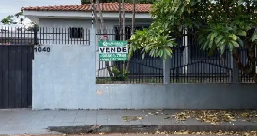 Casa com 3 quartos à venda por R$ 930000.00, 115.71 m2 - JARDIM DA GLORIA - MARINGA/PR