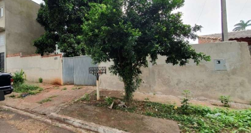 Casa com 3 quartos à venda na Rua Rio Jaguaribe, 2000, Conjunto Residencial Branca Vieira, Maringá