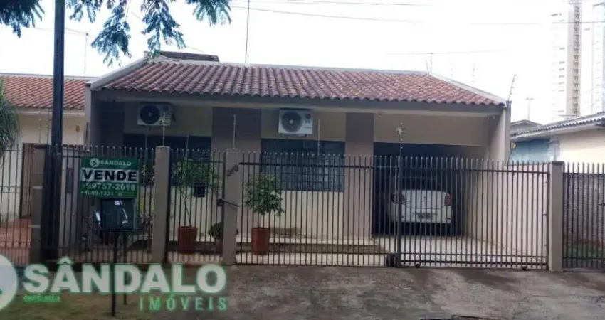 Casa com 3 quartos à venda na Rua José Bulla, 210, Jardim Internorte, Maringá