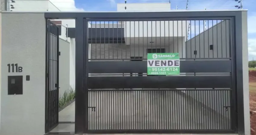Casa com 3 quartos à venda por R$ 550000.00, 180.00 m2 - PARQUE DA GAVEA - SARANDI/PR