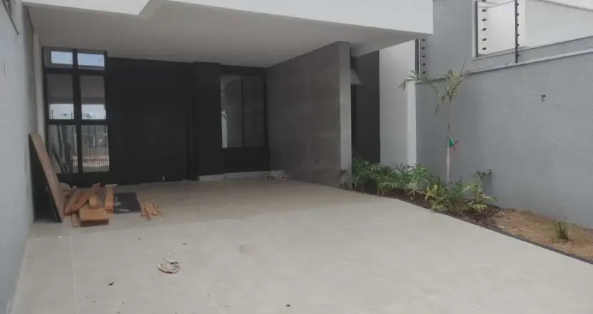 Casa com 3 quartos à venda por R$ 780000.00, 135.00 m2 - JARDIM ALVORADA - MARINGA/PR
