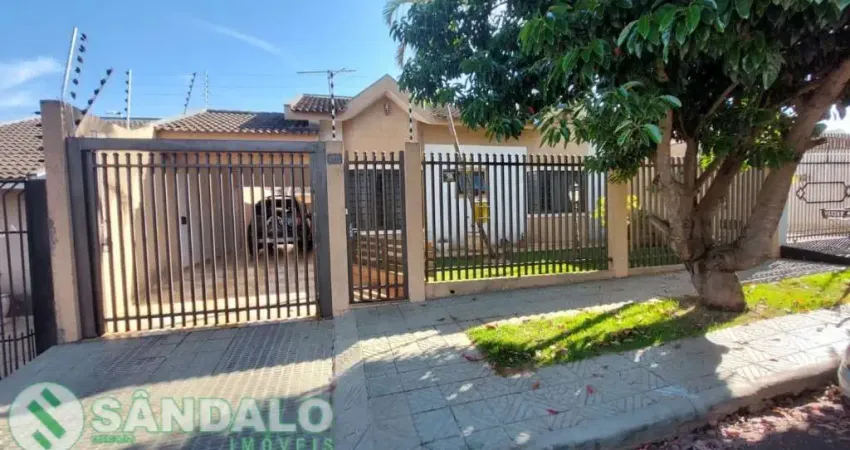 Casa com 3 quartos à venda na Rua Pioneiro José Lourenço dos Santos, 236, Parque da Gávea, Maringá
