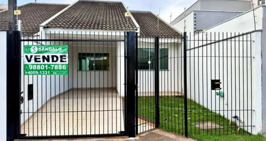 Casa com 3 quartos à venda por R$ 460000.00, 107.00 m2 - JARDIM ITALIA - MARINGA/PR