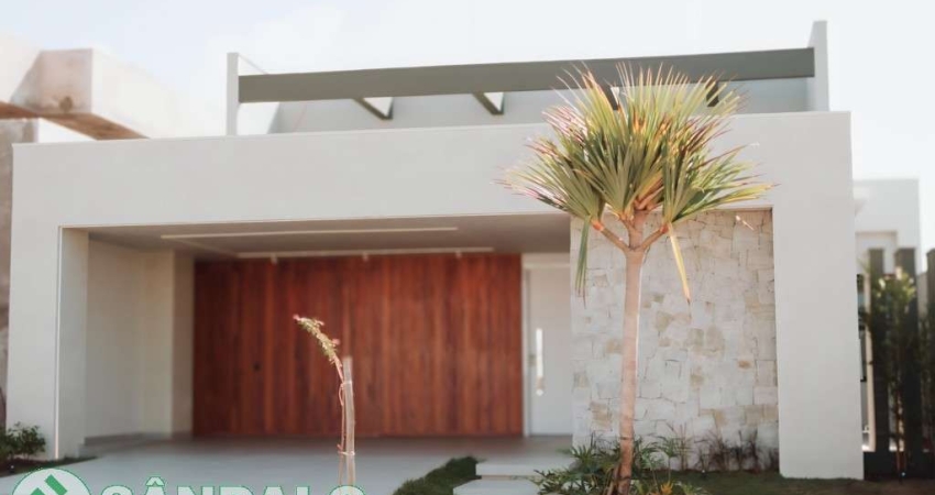 Casa em Condomínio com 3 quartos à venda por R$ 1990000.00, 224.72 m2 - ZONA 02 - CIANORTE/PR