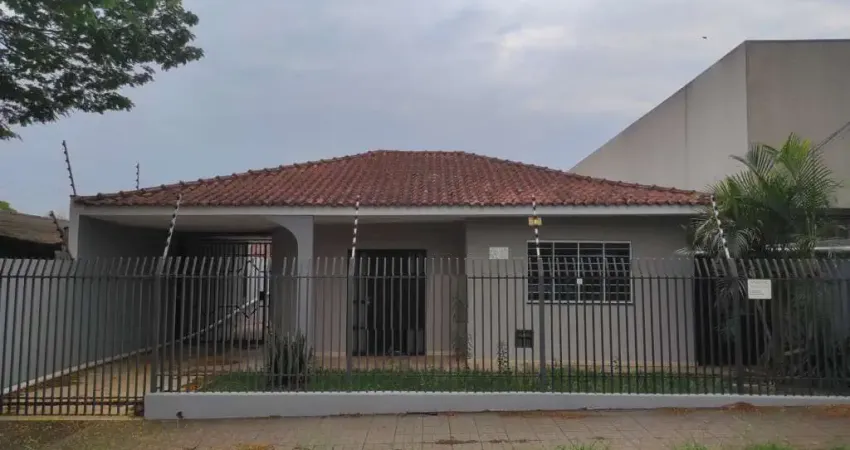 Casa com 4 quartos à venda por r$ 890000.00, 261.00 m2 - zona 06 - maringa/pr
