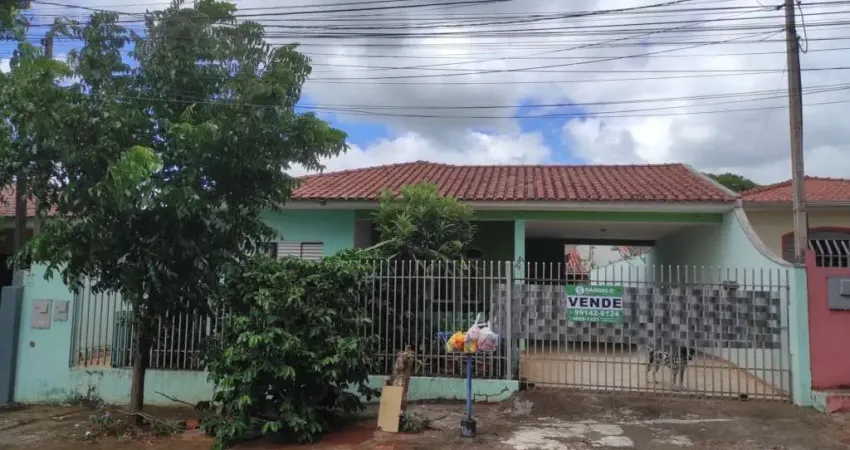 Casa com 3 quartos à venda por R$ 630000.00, 177.21 m2 - JARDIM SAO SILVESTRE - MARINGA/PR