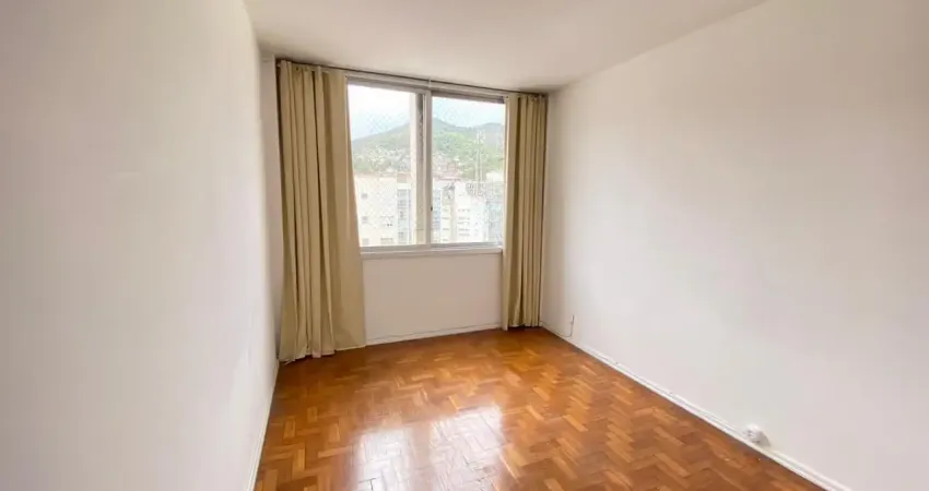 2 quartos na rua 16 de março! oportunidade, andar alto e sossegado.