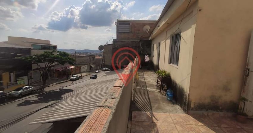 Casa com 02 barracões no bairro Brasil Industrial na região do Barreiro em Belo Horizonte lote 150 m²