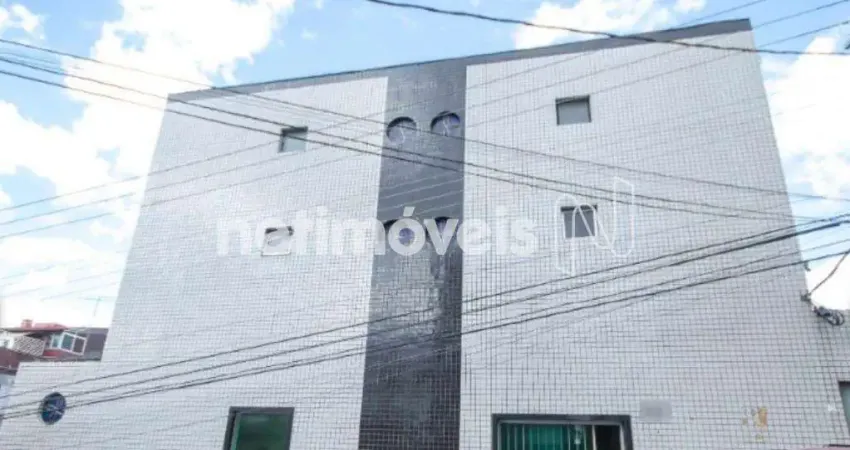 Prédio à venda na Rua Santa Cruz, Alto Barroca, Belo Horizonte