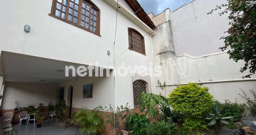 Casa com 4 quartos à venda na Rua Jacques Luciano, Sagrada Família, Belo Horizonte