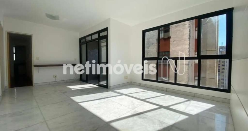 Apartamento com 3 quartos para alugar na Rua Rio de Janeiro, Lourdes, Belo Horizonte