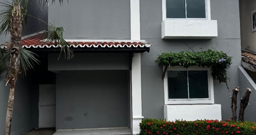 Casa com 3 quartos para alugar na Rua Caramuru, 520, Lagoinha, Eusébio