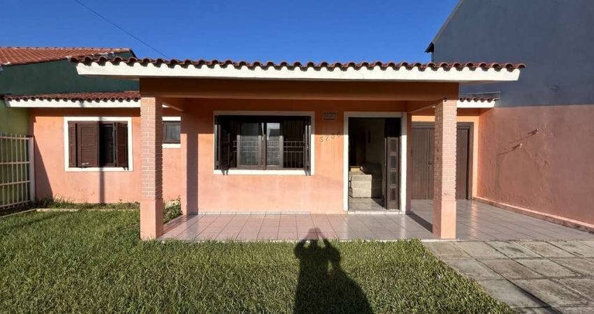 Casa 4 dormitórios ou + para Venda em Cidreira, Salinas, 4 dormitórios, 1 suíte, 2 banheiros, 1 vaga