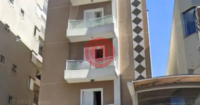 Imperdível Apartamento à Venda em Santo André-SP, Bairro Campestre! 03 Quartos, 01 Suíte, 2 Salas, 02 Banheiros, 2 Vagas de Garagem.