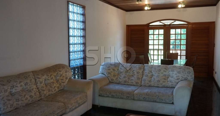 Casa com 3 quartos para alugar na Dos Mártires Armênios, 1132, Barro Branco (Zona Norte), São Paulo