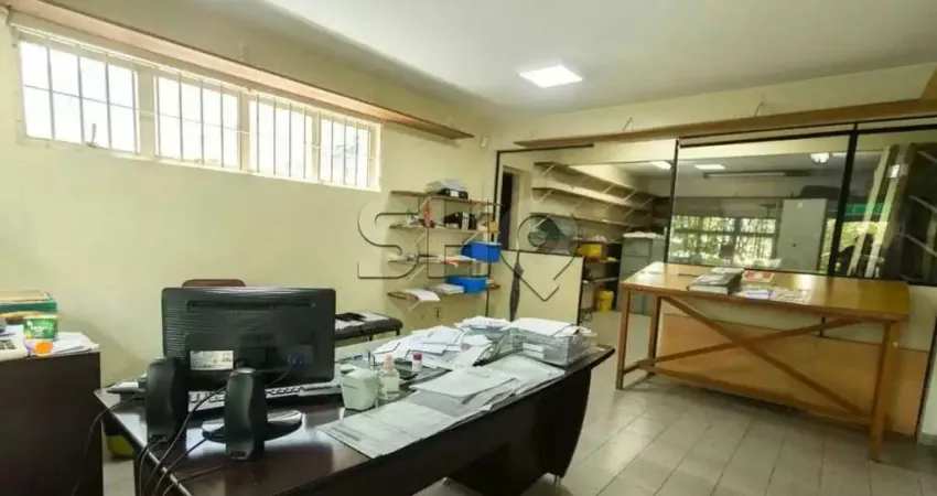 Casa com 8 quartos à venda na Rua Aurélia, 1716, Vila Romana, São Paulo