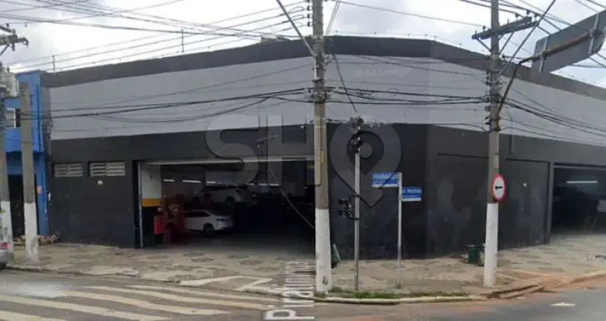 Barracão / Galpão / Depósito à venda na Avenida Alcântara Machado, 946, Brás, São Paulo