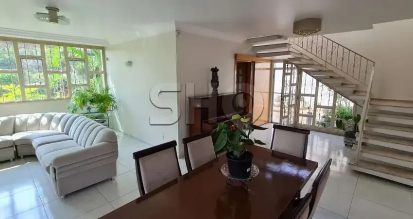 Casa com 4 quartos à venda na Rua Aparande, 37, Vila Ipojuca, São Paulo