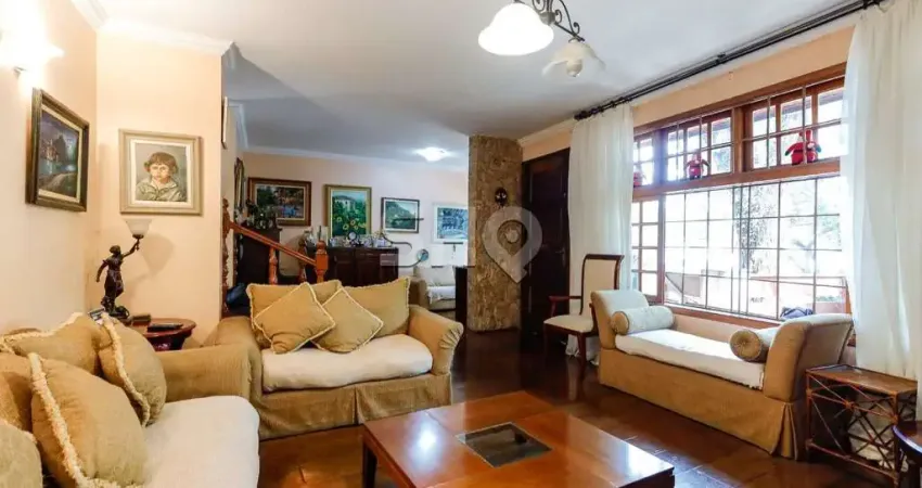 Casa com 4 quartos à venda na Vicentina de Carvalho, 90, Vila Madalena, São Paulo