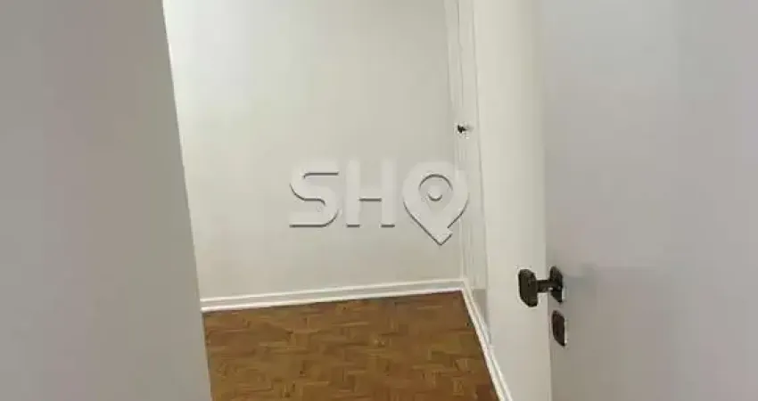 Casa com 3 quartos para alugar na Oscar Gomes Cardim, 402, Vila Cordeiro, São Paulo