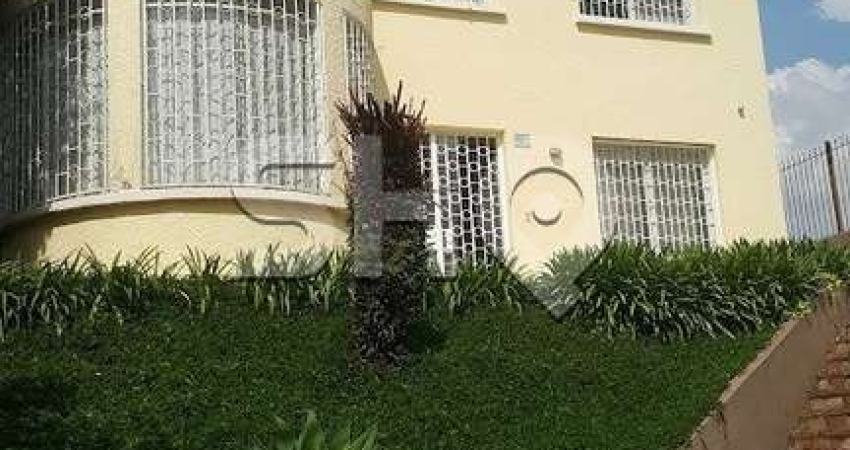 Casa com 4 quartos à venda na Rua Itápolis, 703, Pacaembu, São Paulo