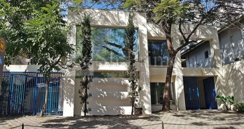 Casa com 1 quarto para alugar na Avenida Pacaembu, 1105, Pacaembu, São Paulo