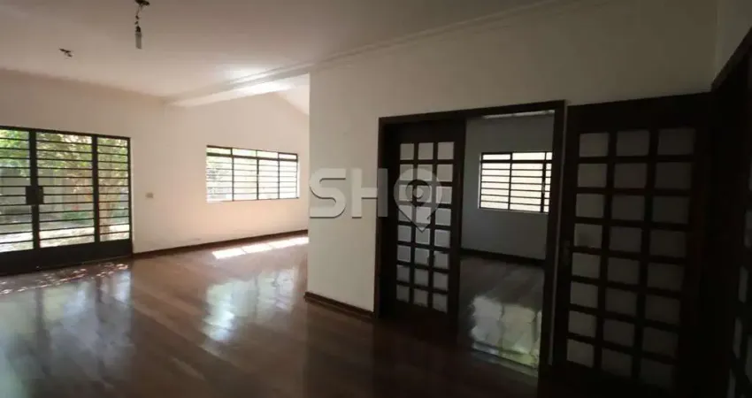 Casa com 4 quartos à venda na Rua Antônio de Macedo Soares, 447, Campo Belo, São Paulo