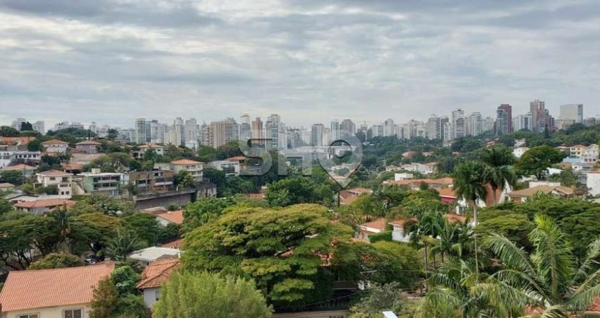 Casa com 6 quartos à venda na Rua Cardoso de Almeida, 1943, Sumaré, São Paulo