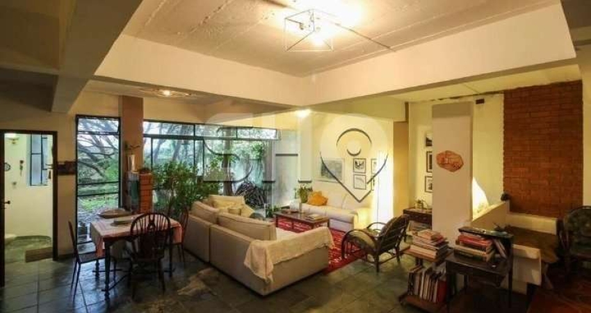 Casa com 3 quartos à venda na Rua Plínio de Morais, 174, Sumaré, São Paulo