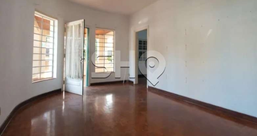 Casa com 4 quartos para alugar na Rua Demóstenes, 93, Campo Belo, São Paulo