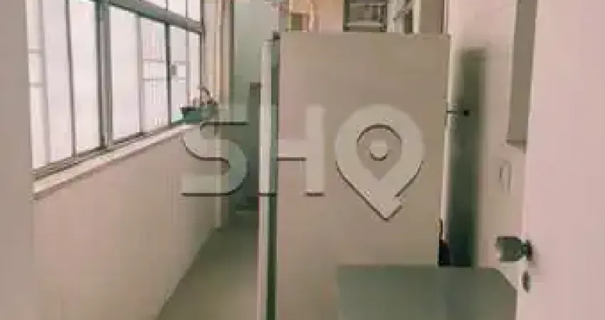 Apartamento com 3 quartos para alugar na Rua Simão Álvares, 527, Pinheiros, São Paulo