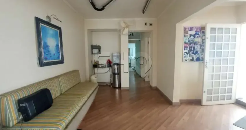 Casa com 3 quartos à venda na Rua Irundiara, 81, Vila Nova Conceição, São Paulo