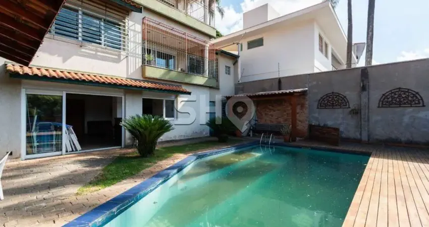 Casa com 3 quartos à venda na Rua Itaquera, 200, Pacaembu, São Paulo