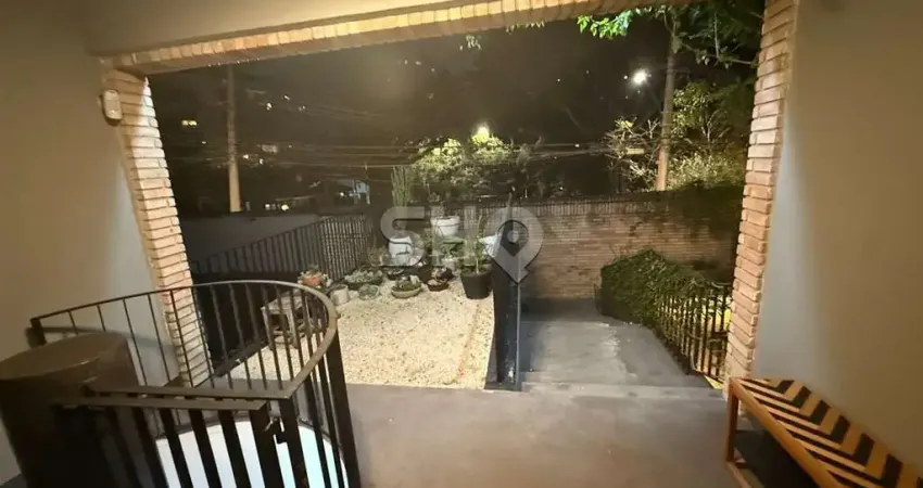 Casa com 4 quartos à venda na dos Escultores, 26, Boaçava, São Paulo